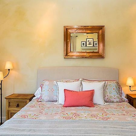 Villa Florentina Coloma Room photo